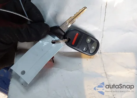 2002 Honda S2000 z USA, uszkodzony, nr VIN JHMAP11442T007590